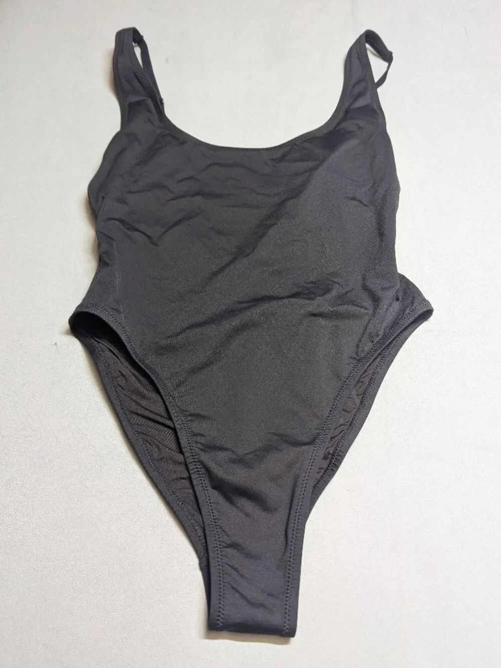 NWT Skims Signature Swim Scoop Neck One Piece - Size Medium
